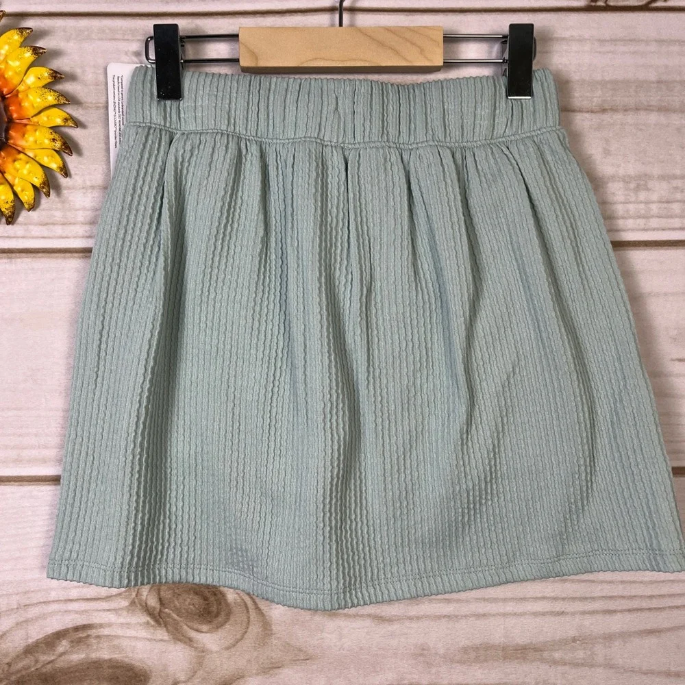 OshKosh B'gosh Girls Sage Green EcoVero Textured Skort 10 Skirt Shorty